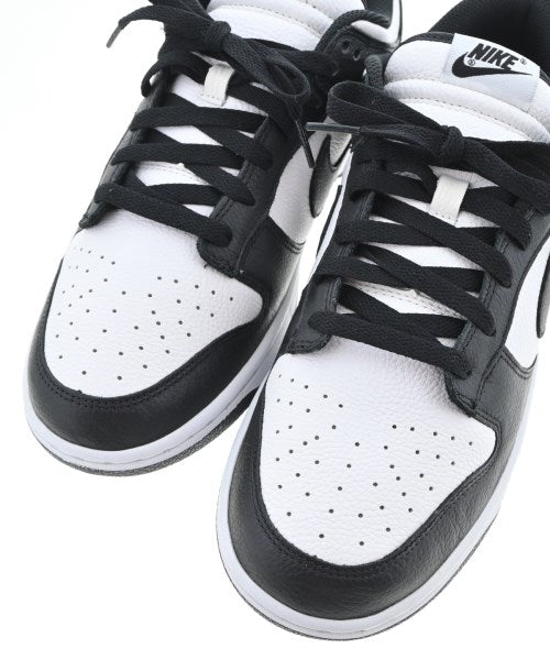 NIKE รองเท้าผ้าใบ