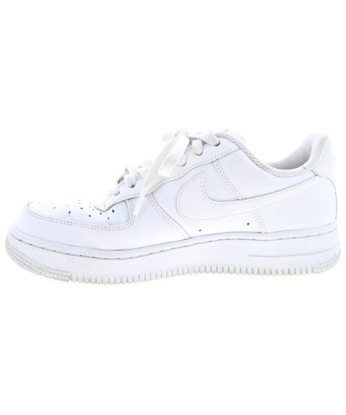 NIKE รองเท้าผ้าใบ