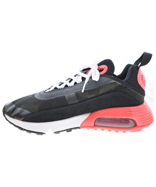 NIKE รองเท้าผ้าใบ