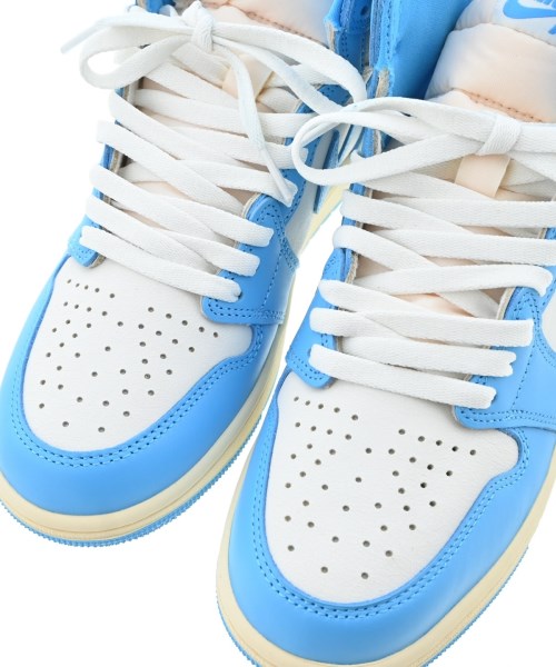 NIKE รองเท้าผ้าใบ