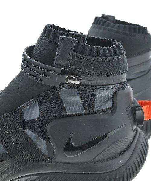 NIKE รองเท้าผ้าใบ