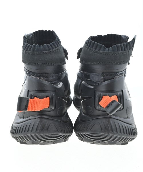 NIKE รองเท้าผ้าใบ