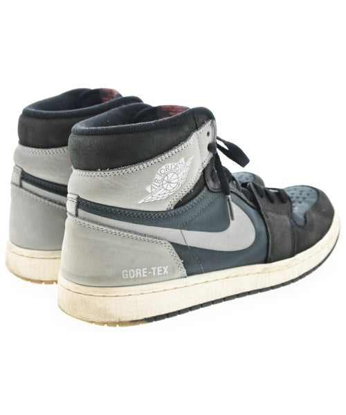 NIKE รองเท้าผ้าใบ