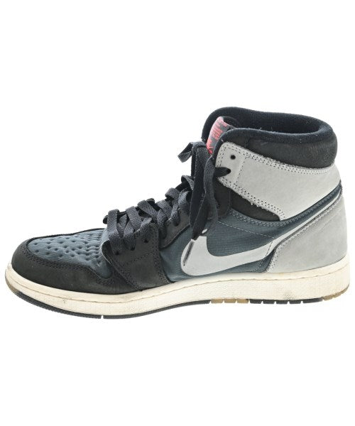 NIKE รองเท้าผ้าใบ