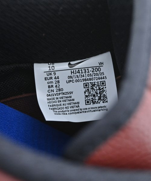 NIKE รองเท้าผ้าใบ