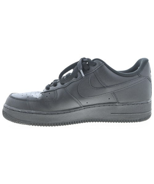 NIKE รองเท้าผ้าใบ