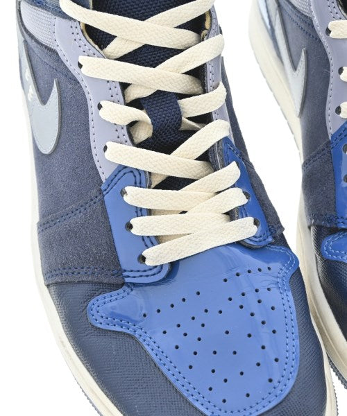 NIKE รองเท้าผ้าใบ