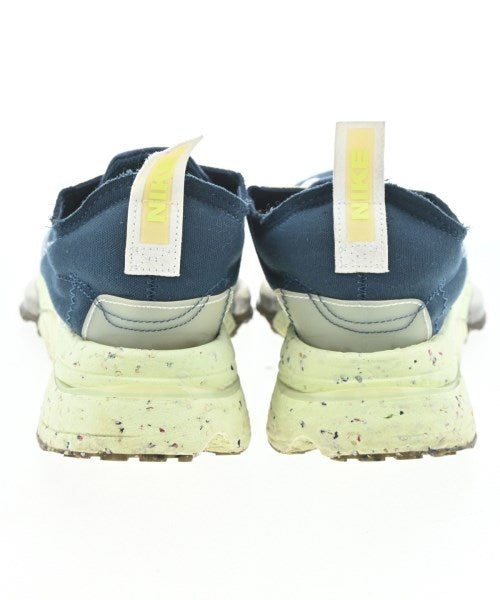 NIKE รองเท้าผ้าใบ