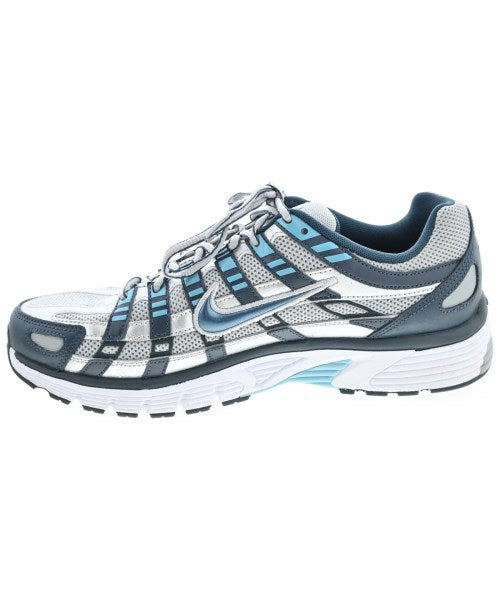 NIKE รองเท้าผ้าใบ