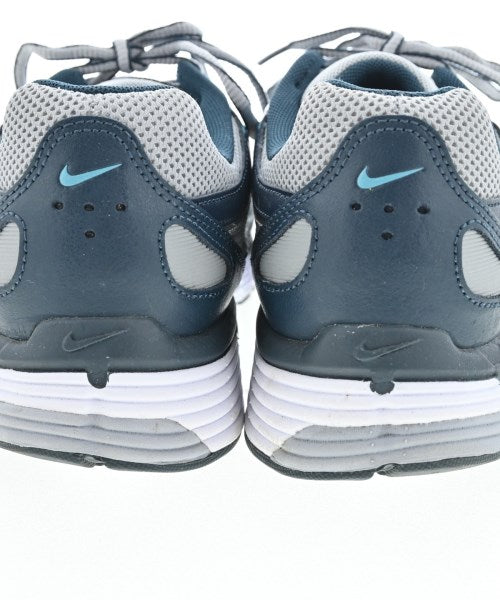 NIKE รองเท้าผ้าใบ
