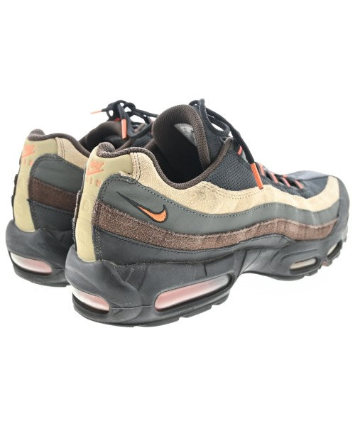 NIKE รองเท้าผ้าใบ
