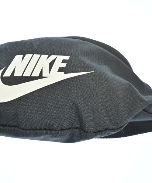 NIKE กระเป๋า อื่น