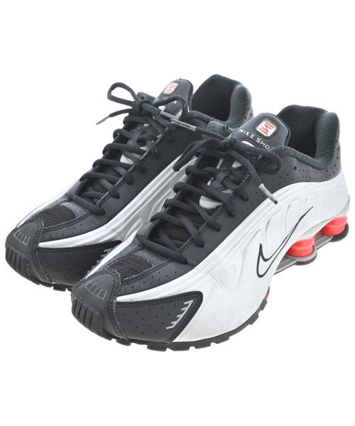 NIKE รองเท้าผ้าใบ