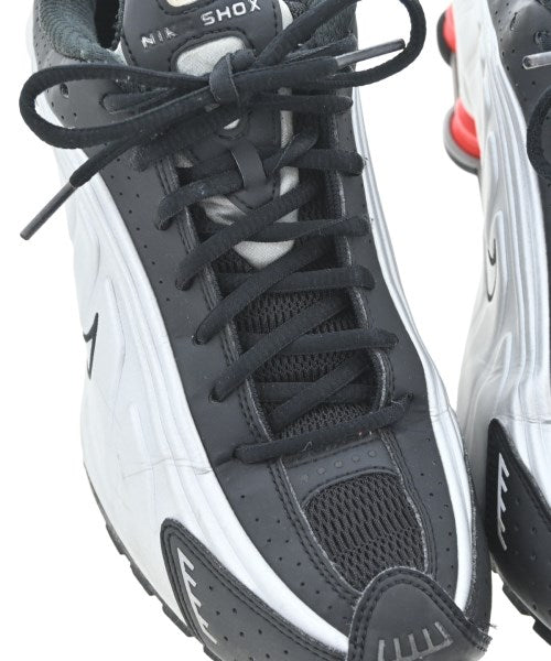 NIKE รองเท้าผ้าใบ