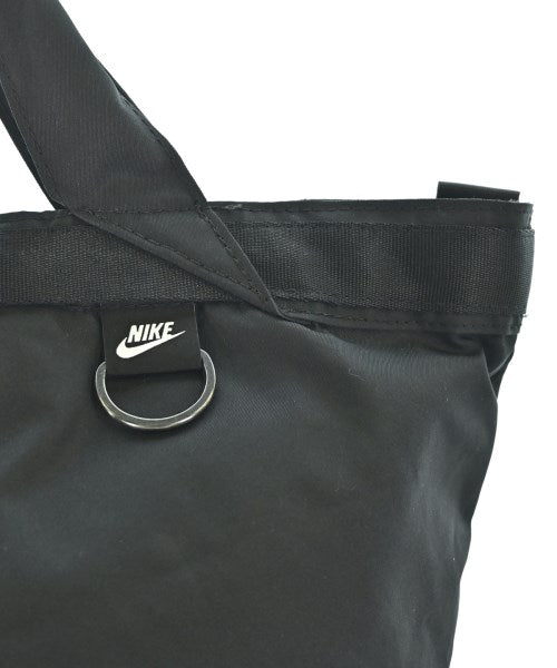 NIKE กระเป๋าถือขนาดใหญ่