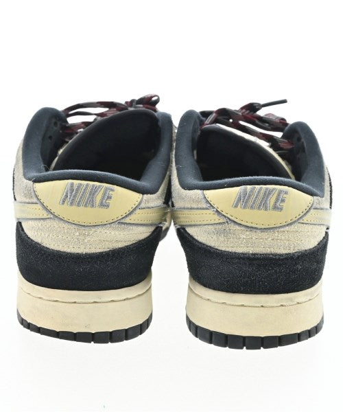 NIKE รองเท้าผ้าใบ