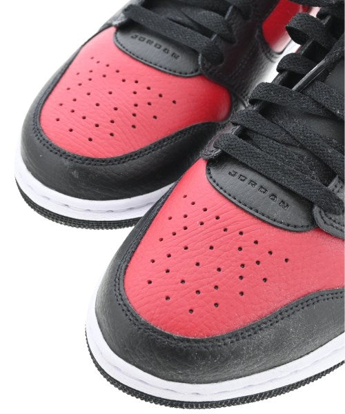 NIKE รองเท้าผ้าใบ