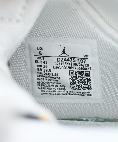 NIKE รองเท้าผ้าใบ