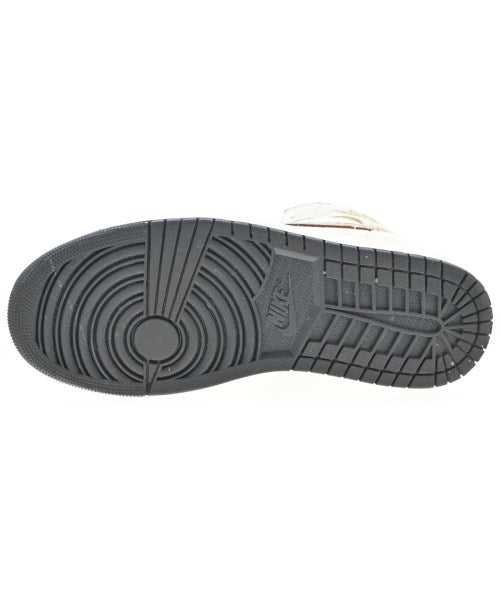 NIKE รองเท้าผ้าใบ