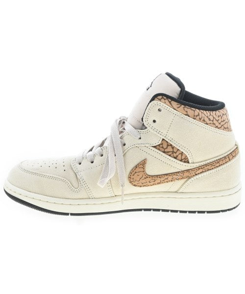 NIKE รองเท้าผ้าใบ