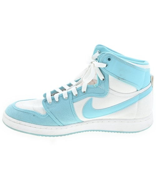 NIKE รองเท้าผ้าใบ