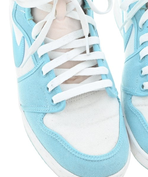 NIKE รองเท้าผ้าใบ