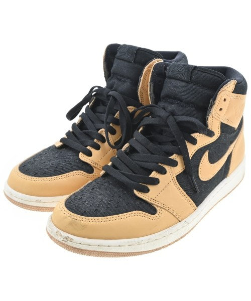 NIKE รองเท้าผ้าใบ