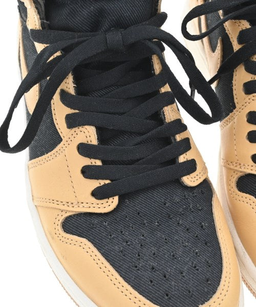 NIKE รองเท้าผ้าใบ