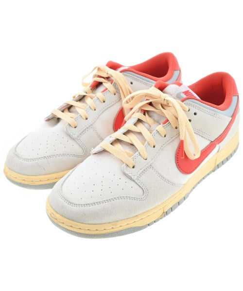 NIKE รองเท้าผ้าใบ