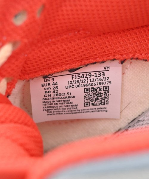 NIKE รองเท้าผ้าใบ