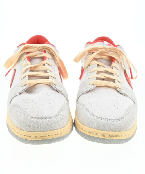 NIKE รองเท้าผ้าใบ