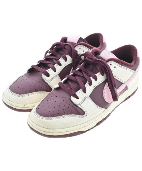 NIKE รองเท้าผ้าใบ