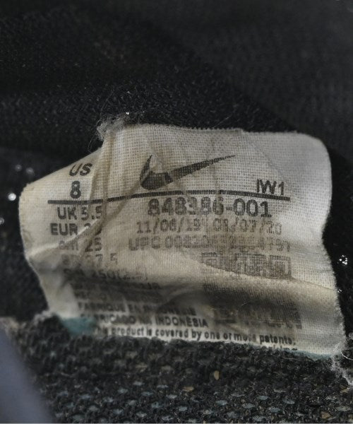 NIKE รองเท้าผ้าใบ