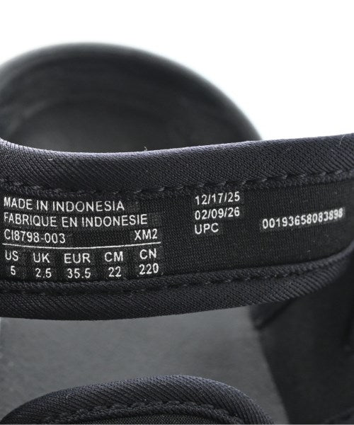 NIKE รองเท้าแตะ