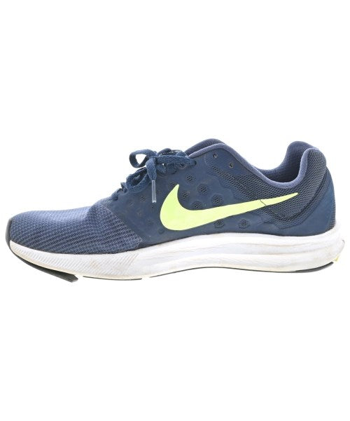 NIKE รองเท้าผ้าใบ