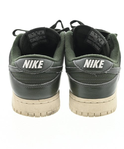 NIKE รองเท้าผ้าใบ