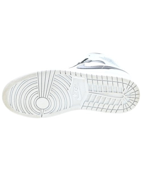 NIKE รองเท้าผ้าใบ