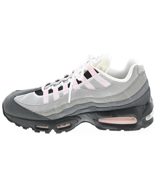NIKE รองเท้าผ้าใบ