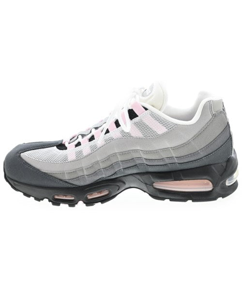 NIKE รองเท้าผ้าใบ