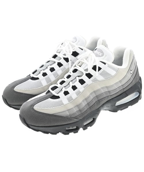 NIKE รองเท้าผ้าใบ