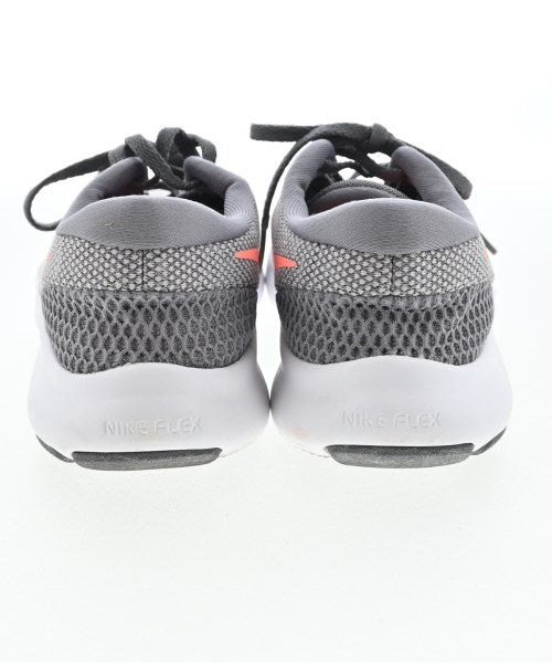 NIKE รองเท้าผ้าใบ