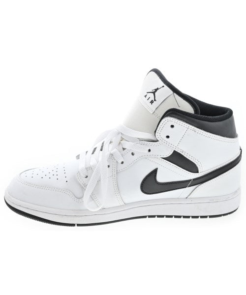 NIKE รองเท้าผ้าใบ