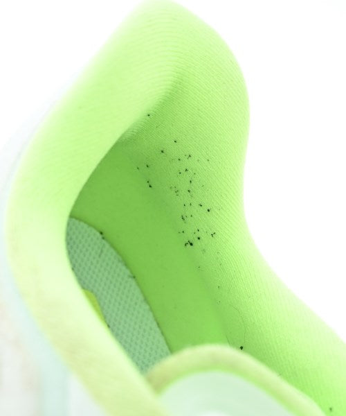 NIKE รองเท้าผ้าใบ