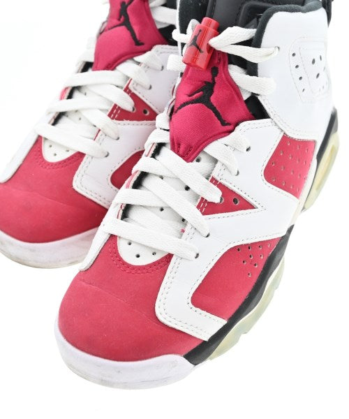 NIKE รองเท้าผ้าใบ