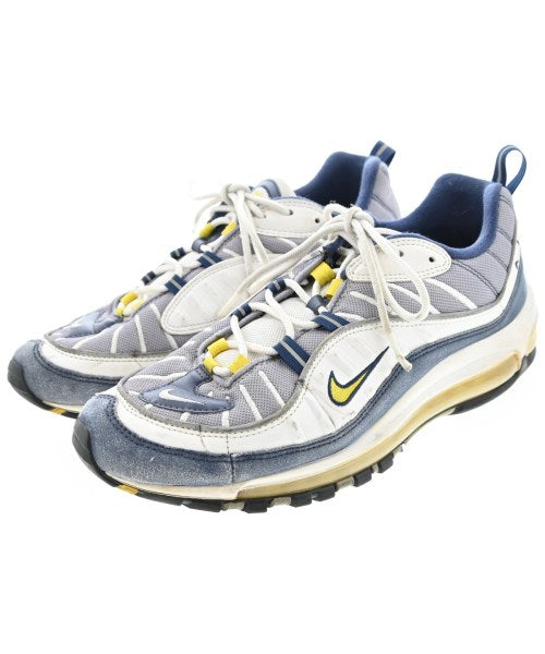 NIKE รองเท้าผ้าใบ