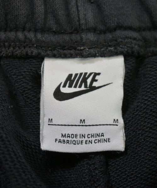 NIKE กางเกงขาสั้น