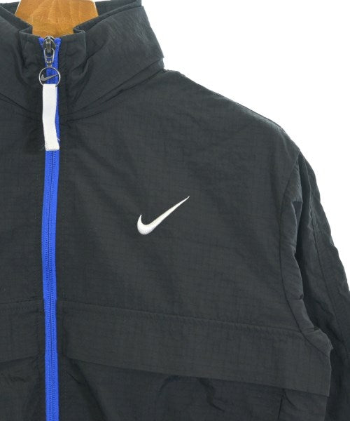 NIKE แจ็คเก็ตเบลาส์