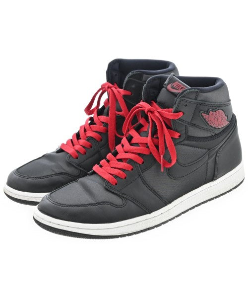 NIKE รองเท้าผ้าใบ