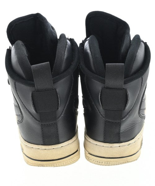 NIKE รองเท้าผ้าใบ