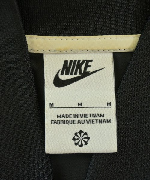 NIKE แจ็คเก็ตเบลาส์ อื่น